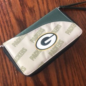 Green Bay Packers wristlet